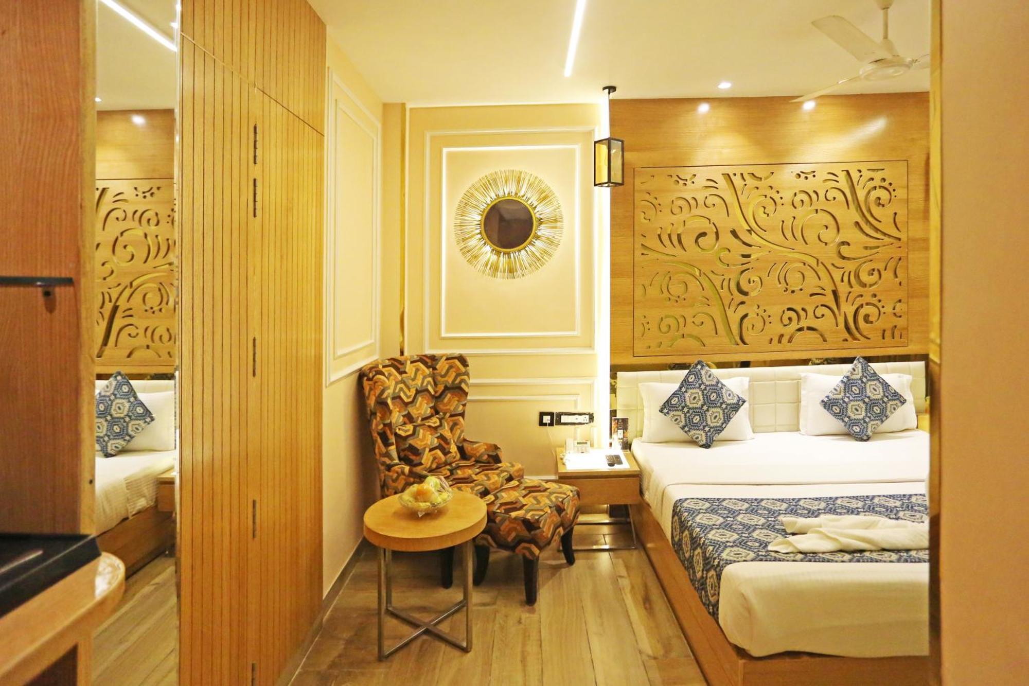 Jrd Luxury-Business Hotel Új-Delhi Kültér fotó