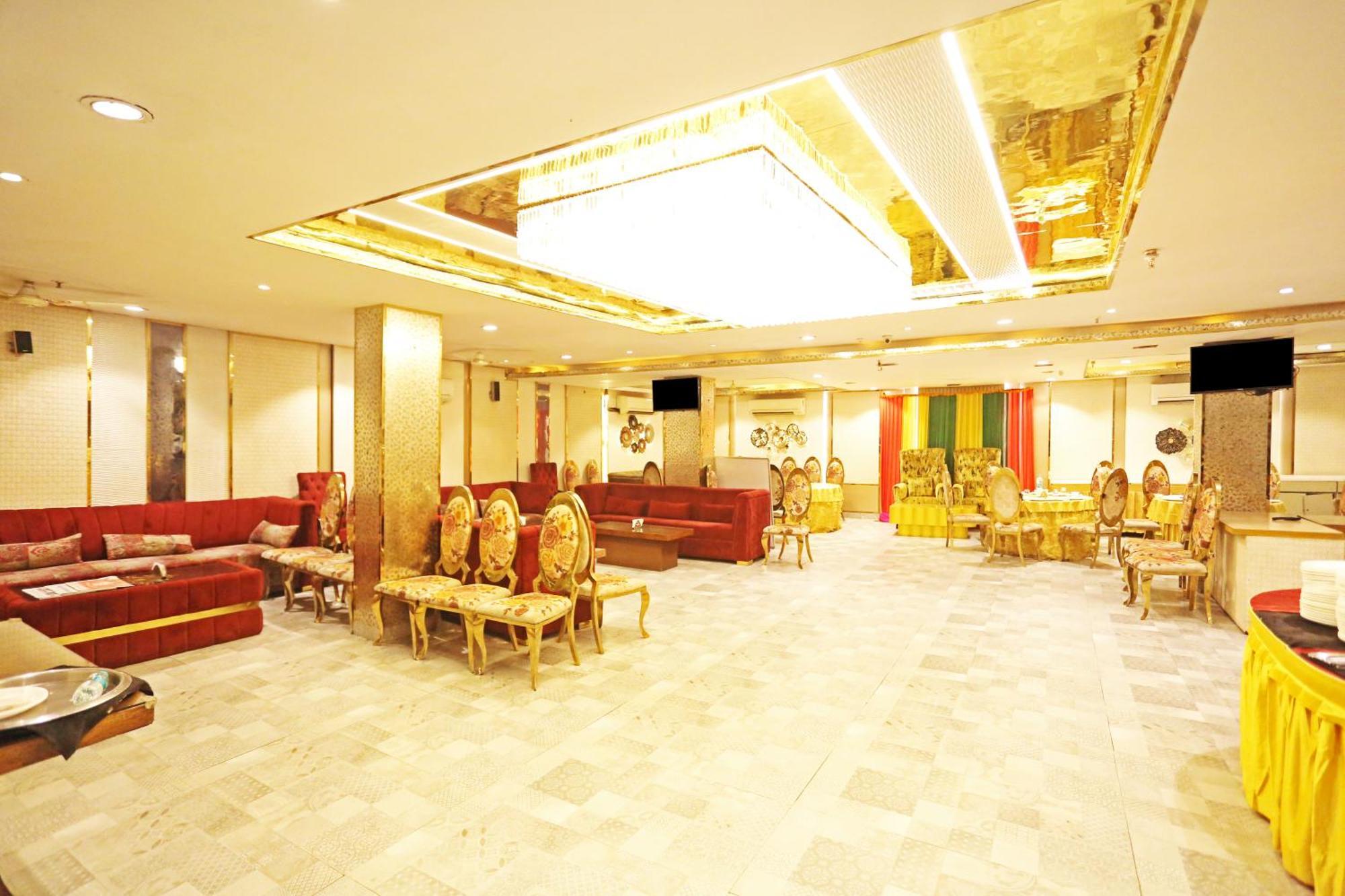 Jrd Luxury-Business Hotel Új-Delhi Kültér fotó